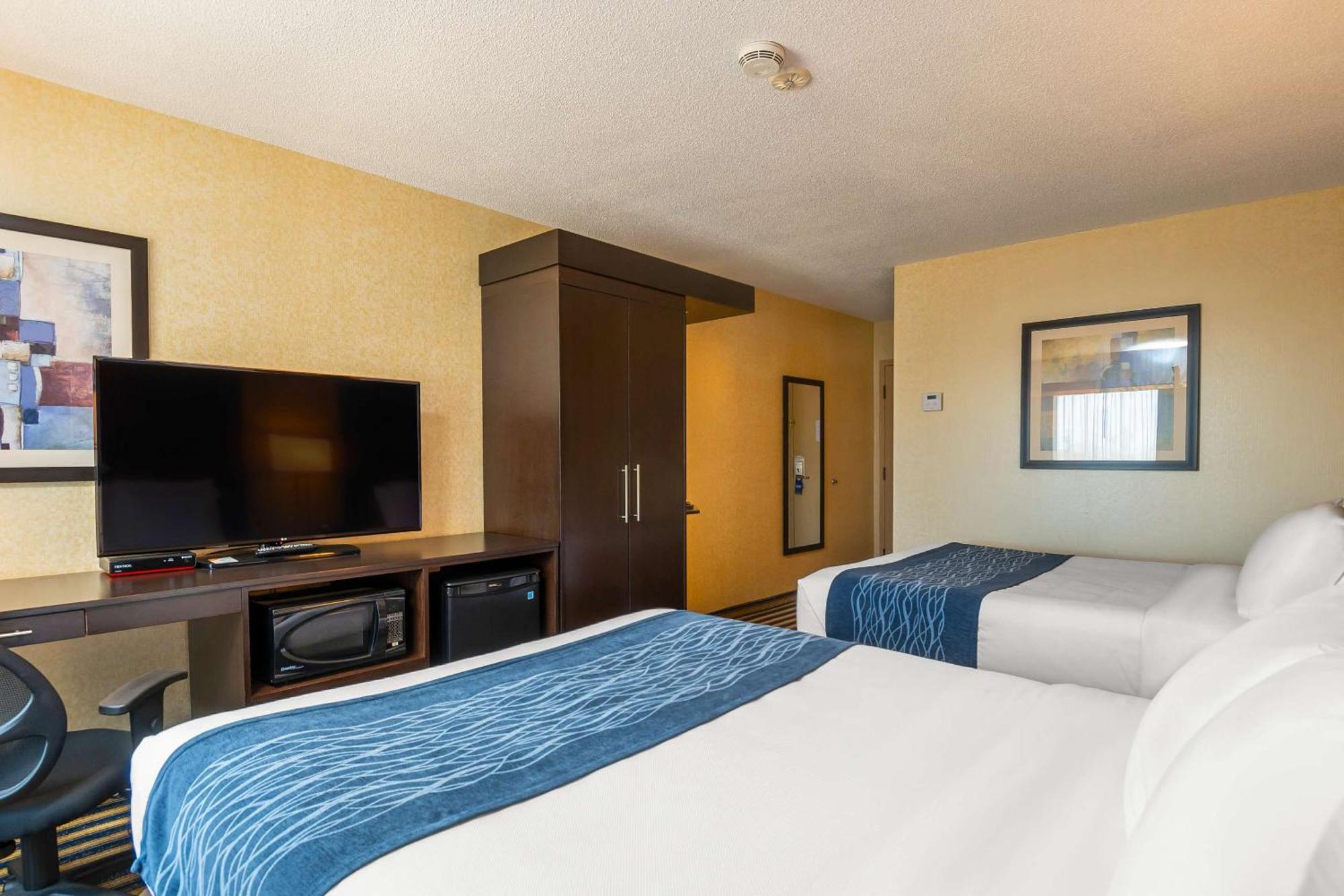 Comfort Inn Saint Thomas Exterior foto
