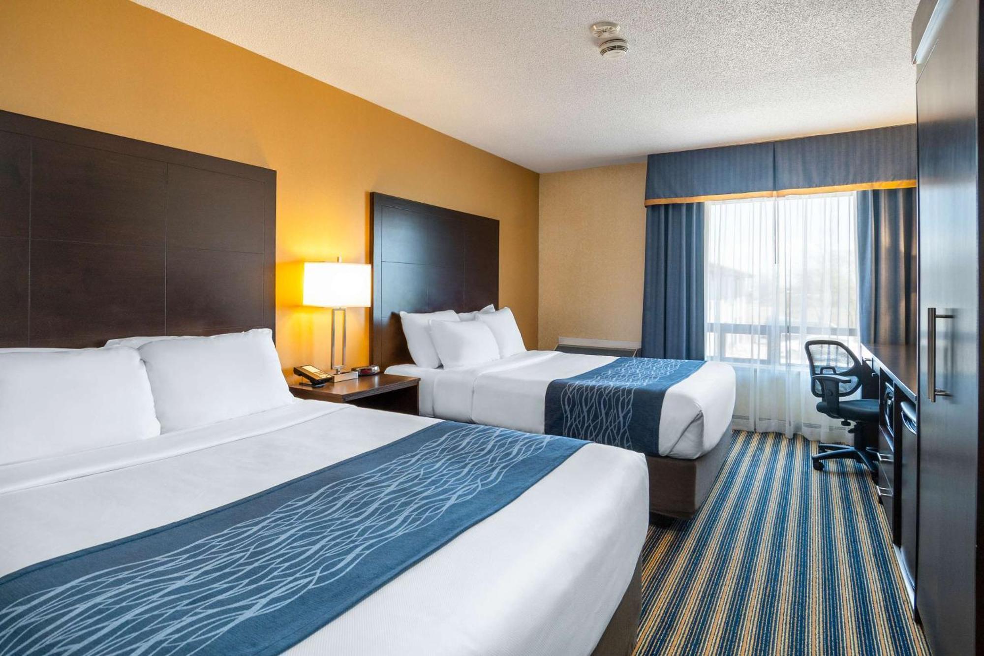 Comfort Inn Saint Thomas Exterior foto